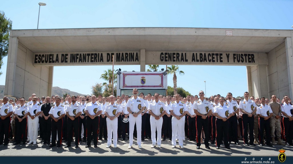 Visita de SM el Rey a Unidades de la Armada en Cartagena_EIMGAF