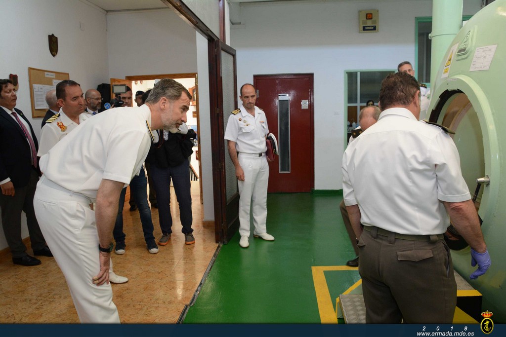 Visita de SM el Rey a Unidades de la Armada en Cartagena_CBA