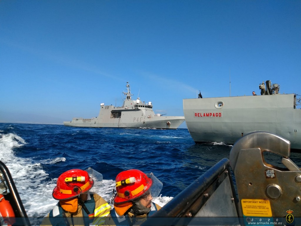 Los buques de Acción Marítima del Mando Naval de Canarias se adiestran en aguas de Gran Canaria