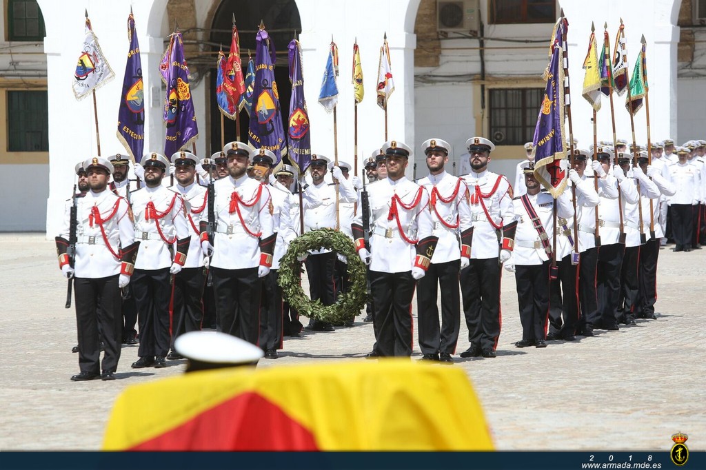 Acto de Honras funebres por el Sdo. IM Carrero Jimenez en el Tercio de Armada