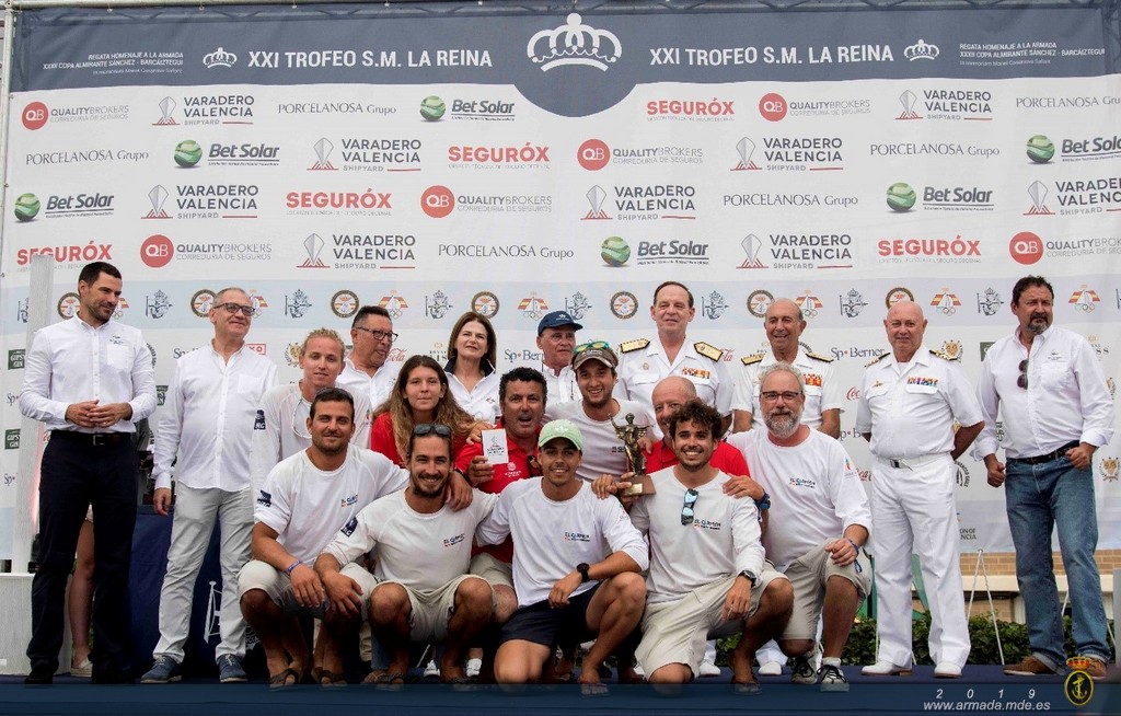La Armada y el Real Club Náutico de Valencia celebran el XXI Trofeo de S.M. La Reina
